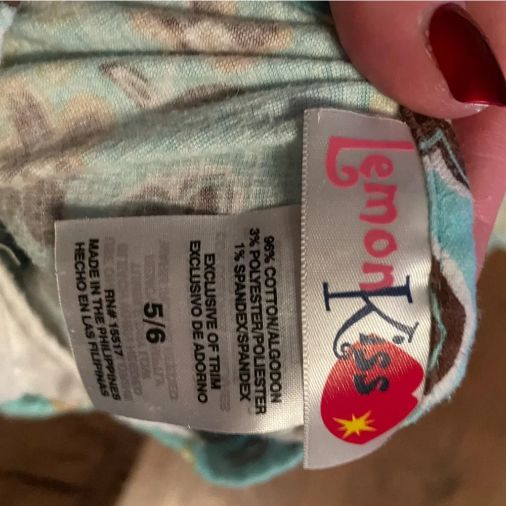 Girls shorts outfit 5/6 osh kosh